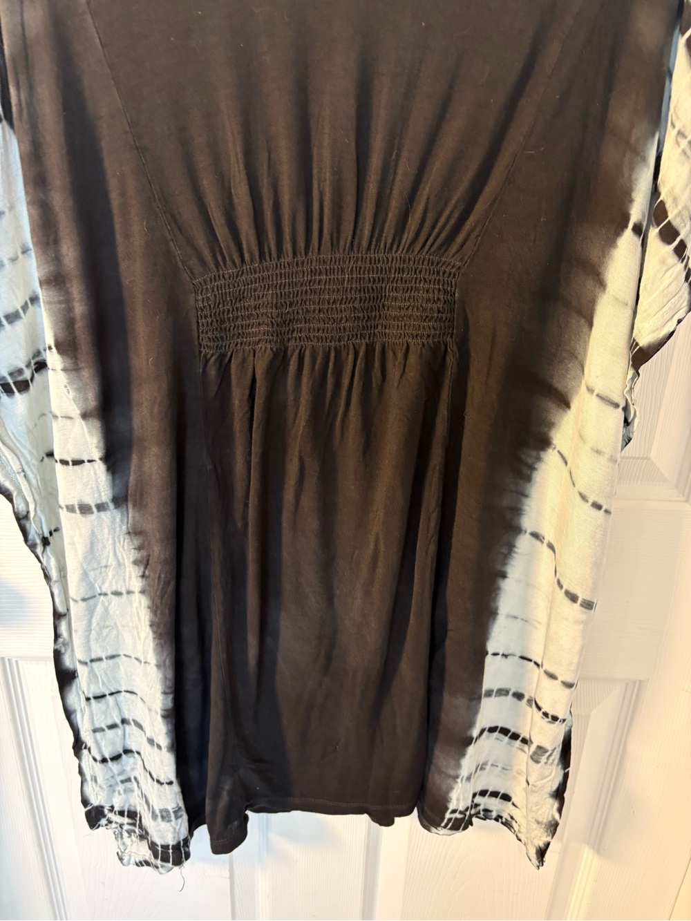 Raviya Black Tunic with White Tie-Dye Sleeve Panels - Picture 5 of 6